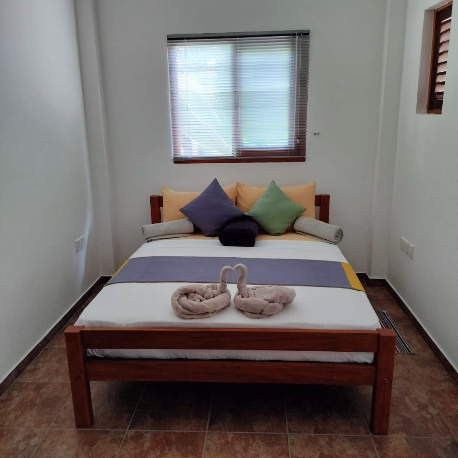 1 Bedroom Property for Sale in Menkenkop Western Cape